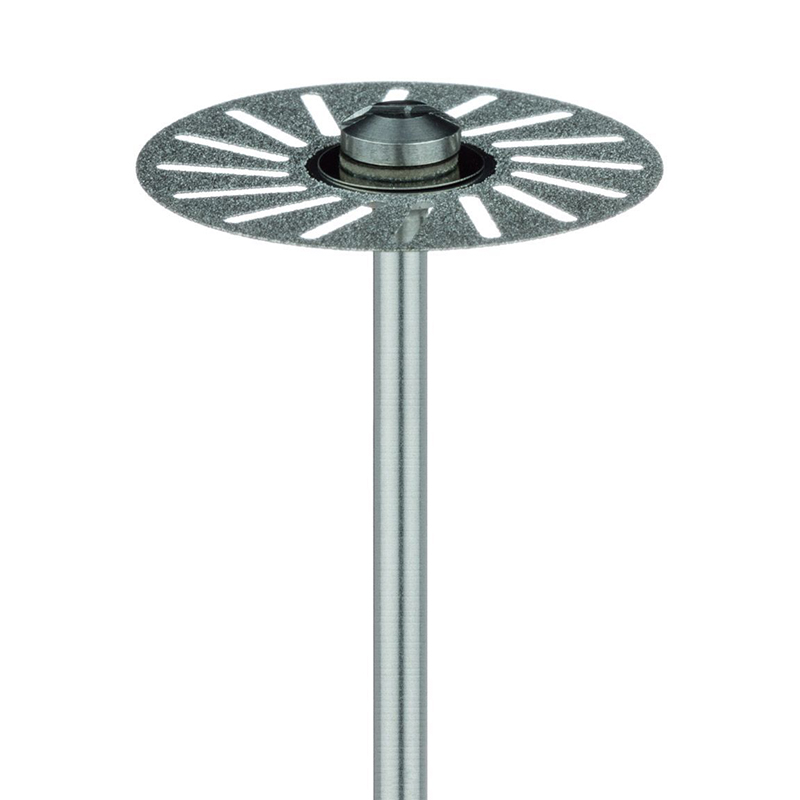 947, Trissor 220 Medium, HST